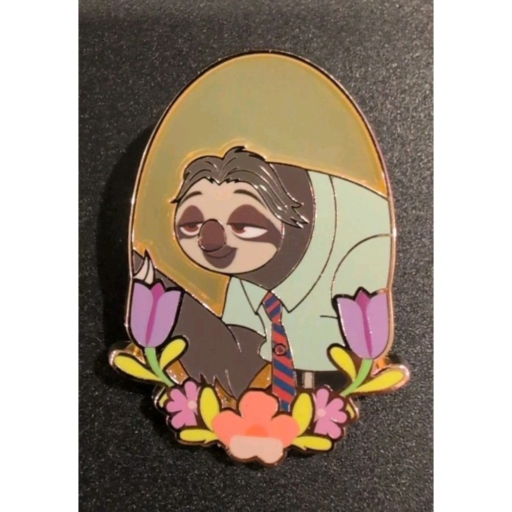 Flash - Disney Zootopia Flower Frame Blind Box Enamel Pin – BoxLunch 2026